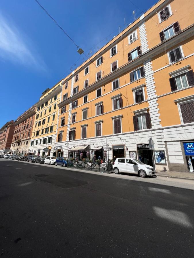 Apartment Mirhome Rom